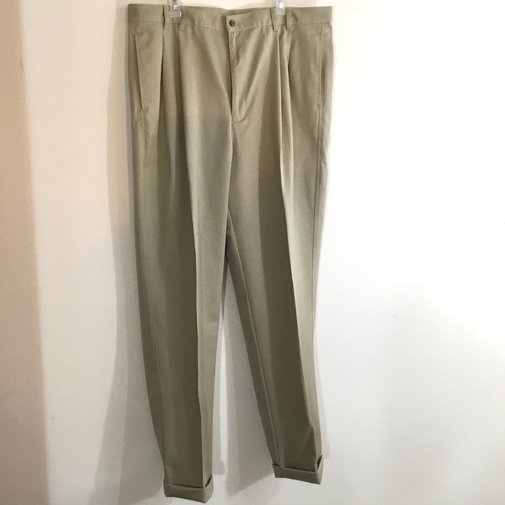 Jos. A. Bank Cuffed Hem Dress Khakis 40 x 34